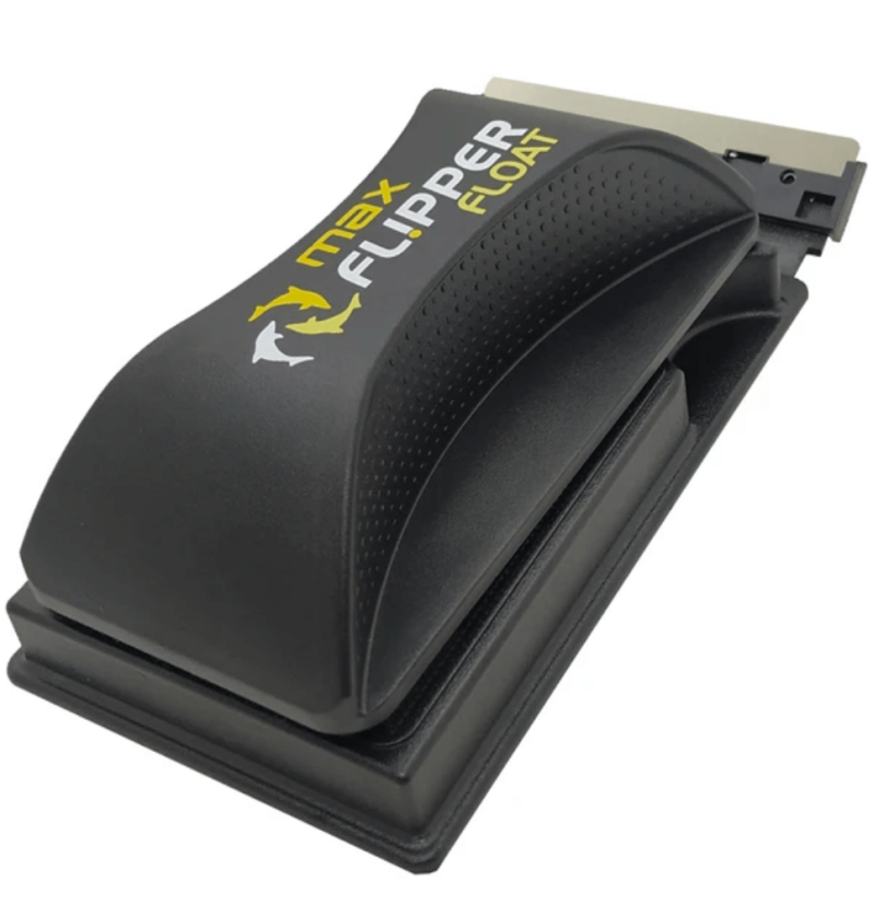 flipper cleaner max float 2.png December 6 2020 912am